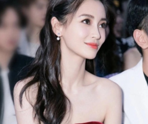 Angelababy tiếp tục gặp hạn: Van nài được dự sự kiện nhưng bị từ chối thẳng, nhãn hàng đòi cắt hợp đồng
