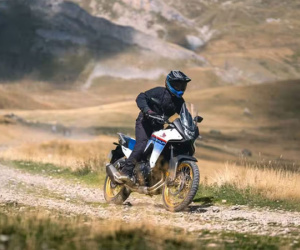 Có giá ngang ngửa xế hộp, chiếc xe đi phượt của Honda có gì hay?