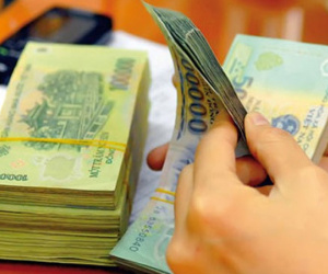 Lương nhân viên ngân hàng: Nơi trả 45 triệu đồng/tháng, nơi chỉ nhỉnh hơn số lẻ