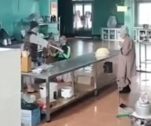 Kỷ luật sư cô trong vụ 'sư phụ' dùng roi đánh đệ tử