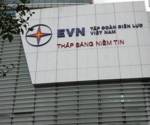 Khởi tố, bắt tạm giam 5 bị can là cán bộ EVN và Bộ Công Thương