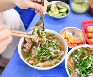 Ăn bún, miến, phở hay cơm trắng tốt hơn?