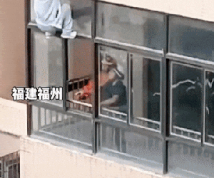 Trong lúc giải cứu, chàng nhân viên cứu hộ nhỡ tay 'động chạm' cô gái đang có ý định tự sát, 3 tháng sau hai người nên duyên vợ chồng