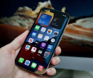 Tầm giá 15 triệu chọn iPhone 14 hay iPhone 13 Pro?