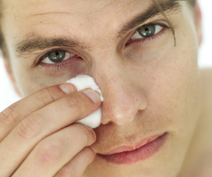 Bí quyết chăm sóc da dầu cực hiệu quả cho các quý ông