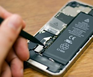 Liên tục gặp các vấn đề về pin, Apple đưa ra quyết định táo bạo