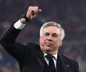 Ancelotti lập kỷ lục vô tiền khoáng hậu tại Champions League, đáp trả vụ Pique chê Real Madrid vô địch may mắn