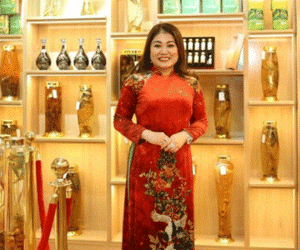 Huy động hơn 1.200 tỷ trồng sâm Ngọc Linh ảo: Phạm Mỹ Hạnh vừa bị bắt là ai?