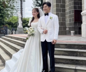 Puka và Gin Tuấn Kiệt tổ chức đám cưới ở nhà thờ vào sáng nay: Cô dâu suýt rơi nhẫn, hé lộ sao nữ Vbiz bắt được hoa