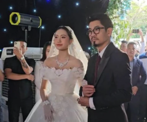 Mẹ Hải My xuân sắc, nhưng bố ruột nàng hậu cũng không hề kém cạnh về sự phong độ