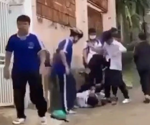 Vụ học sinh bị nhóm bạn đánh hội đồng: Nam sinh gãy ngón tay, công an vào cuộc
