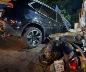 Ô tô tông liên tiếp 5 phương tiện, một người chết, nhiều người bị thương