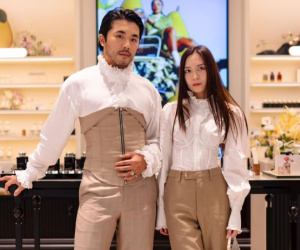 Tủ đồ toàn váy đầm của con rể 'vua hài đất Bắc' Xuân Hinh, có lần điệu hơn cả vợ