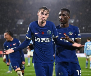Chelsea và Man City tạo nên màn rượt đuổi chưa từng thấy sau 14 năm