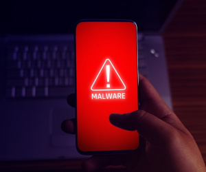 Tự thêm tính năng lạ, người dùng app nhắn tin OTT coi chừng bị theo dõi