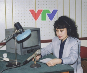 'Giọng đọc huyền thoại VTV' NSƯT Kim Tiến: U80 hạnh phúc bên người chồng thứ 2, đi du lịch khắp nơi