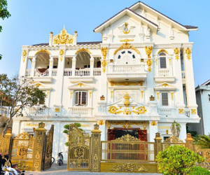 Đại gia Việt sở hữu biệt thự 'khủng', có cả du thuyền và trực thăng, vừa bị phạt vì vướng pháp lý