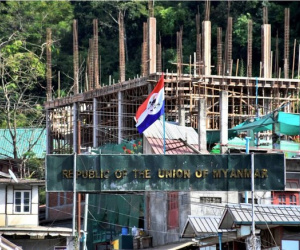 Quân đội Myanmar thừa nhận đang bị phe nổi dậy tấn công dữ dội