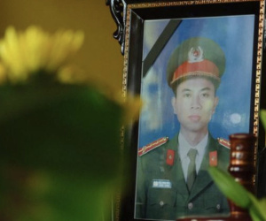 Truy thăng hàm đại úy cho liệt sỹ Trần Trung Hiếu