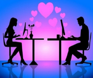 Gã đàn ông giả nữ sinh 'giăng bẫy' ông lão U70 để lừa cả tình lẫn tiền