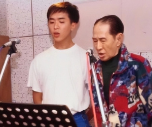Tài tử than nghèo vì 'chỉ có 300 tỷ' xuống sắc ở tuổi 56, rời showbiz sống cùng lúc với 3 cô "vợ hờ"
