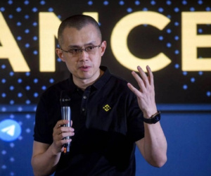 Nóng: CZ từ chức CEO Binance, đầu hàng cáo buộc vi phạm luật chống rửa tiền