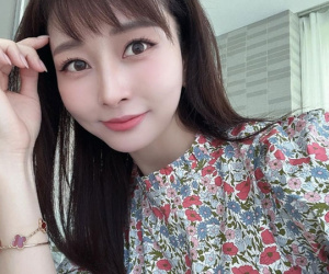 'Phù thủy nhan sắc' người Nhật: Làn da tuổi 47 trắng mịn như đôi mươi với lịch trình skincare trong 24 giờ