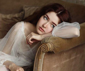 Ủ khăn nóng: Bí quyết mái tóc mây dày khỏe là đây!