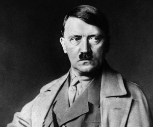 Giật mình lý do không tưởng khiến trùm phát xít Hitler hung hăng, khát máu