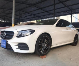 Cuối năm săn xe sang cũ thanh lý, bất ngờ giá rẻ cả trăm triệu đồng