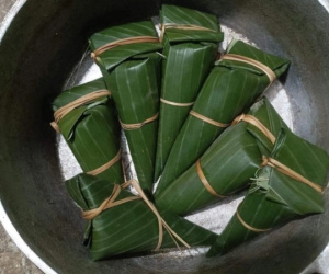 Độc đáo món bánh 'coóc mò' trong lễ thôi nôi của người Tày, Nùng