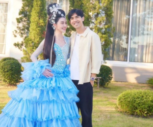 Mai Davika lộng lẫy như công chúa trong sinh nhật mẹ ruột ở biệt thự 138 tỷ, phong cách bạn trai đối lập đến bất ngờ