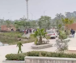 Thi thể người đàn ông nổi trên mặt hồ điều hòa