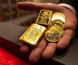 Giá vàng hôm nay 27/11/2023: Vẫn tăng giá bất chấp nguy cơ bán tháo