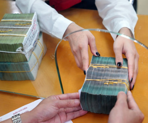Hai 'ông lớn' ngân hàng giảm lãi suất huy động