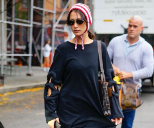 Grandmacore: Hot trend 'bà cụ' mê hoặc Kendall Jenner lẫn Jennie, khả năng cao sẽ tiễn Barbiecore "ra chuồng gà"