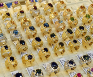 Giá vàng nhẫn một tuần 'thăng hoa', có thương hiệu đắt thêm 1,4 triệu đồng/lượng