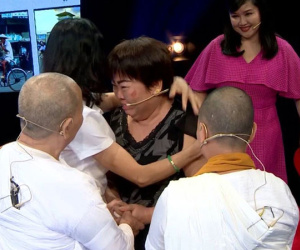 Bé gái 7 tuổi ở Đà Nẵng biến mất lúc 5 giờ sáng, mẹ mong mỏi kiếm tìm, 47 năm sau trở về kể lý do