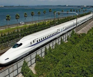 Phó Thủ tướng ủng hộ thiết kế đường sắt cao tốc Bắc - Nam tốc độ 350 km/giờ