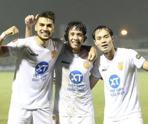 Vòng 5 V.League 2023/2024: Rực lửa đại chiến Nam Định - Công an Hà Nội tại Thiên Trường
