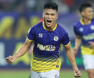 Ngạo nghễ tuyển thủ Tuấn Hải ghi bàn nhiều hơn Ronaldo ở AFC Champions League