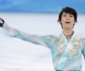 'Hoàng tử sân băng' Yuzuru Hanyu phải đền bù hơn 33 tỷ cho vợ cũ sau vụ ly hôn chóng vánh