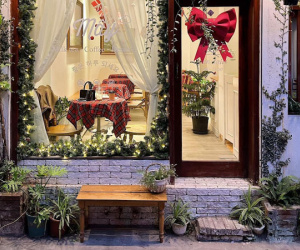 Những quán café từ dễ thương tới sang xịn, giơ máy lên là có ảnh đẹp mùa Giáng sinh