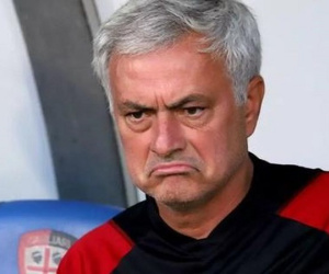 Mourinho ngừng im lặng, gửi thông điệp đến người hâm mộ Roma