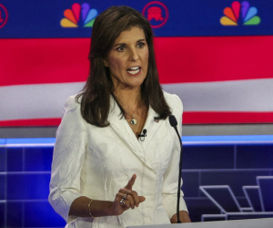 Truyền thông Mỹ tiết lộ ứng viên có thể chiến thắng ông Biden và ông Trump