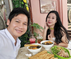 3 căn biệt thự bề thế và cuộc sống điền viên của 'ông hoàng nhạc đỏ' Trọng Tấn bên bà xã tài giỏi