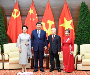 Tuyên bố chung và 36 văn kiện: Kỳ vọng đưa 'con tàu hữu nghị' Việt-Trung tiến xa