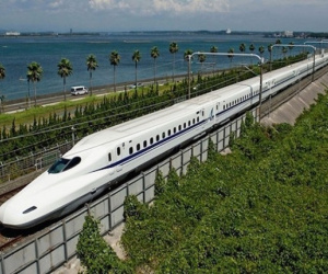 Thủ tướng đề nghị Nhật Bản cung cấp các khoản vay ODA cho đường sắt tốc độ cao Bắc - Nam