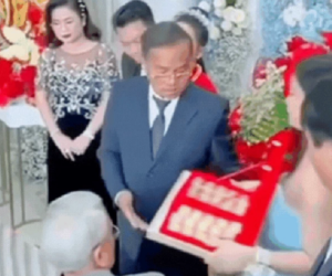 'Độc lạ' Bình Dương là đây: Cô dâu nhận của hồi môn chỉ 'sương sương' 30 cây vàng, 30 mảnh đất và vài thứ nữa