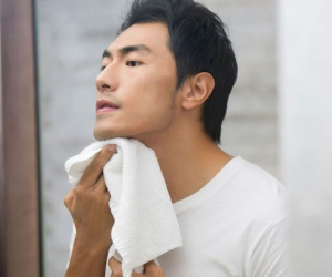 Mụn đầu đen ở mũi: Nguyên nhân và cách khắc phục
